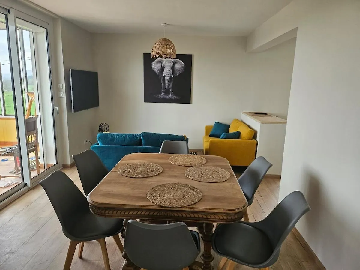 Nyaraló Chez Lili Villa Roiffieux Franciaország